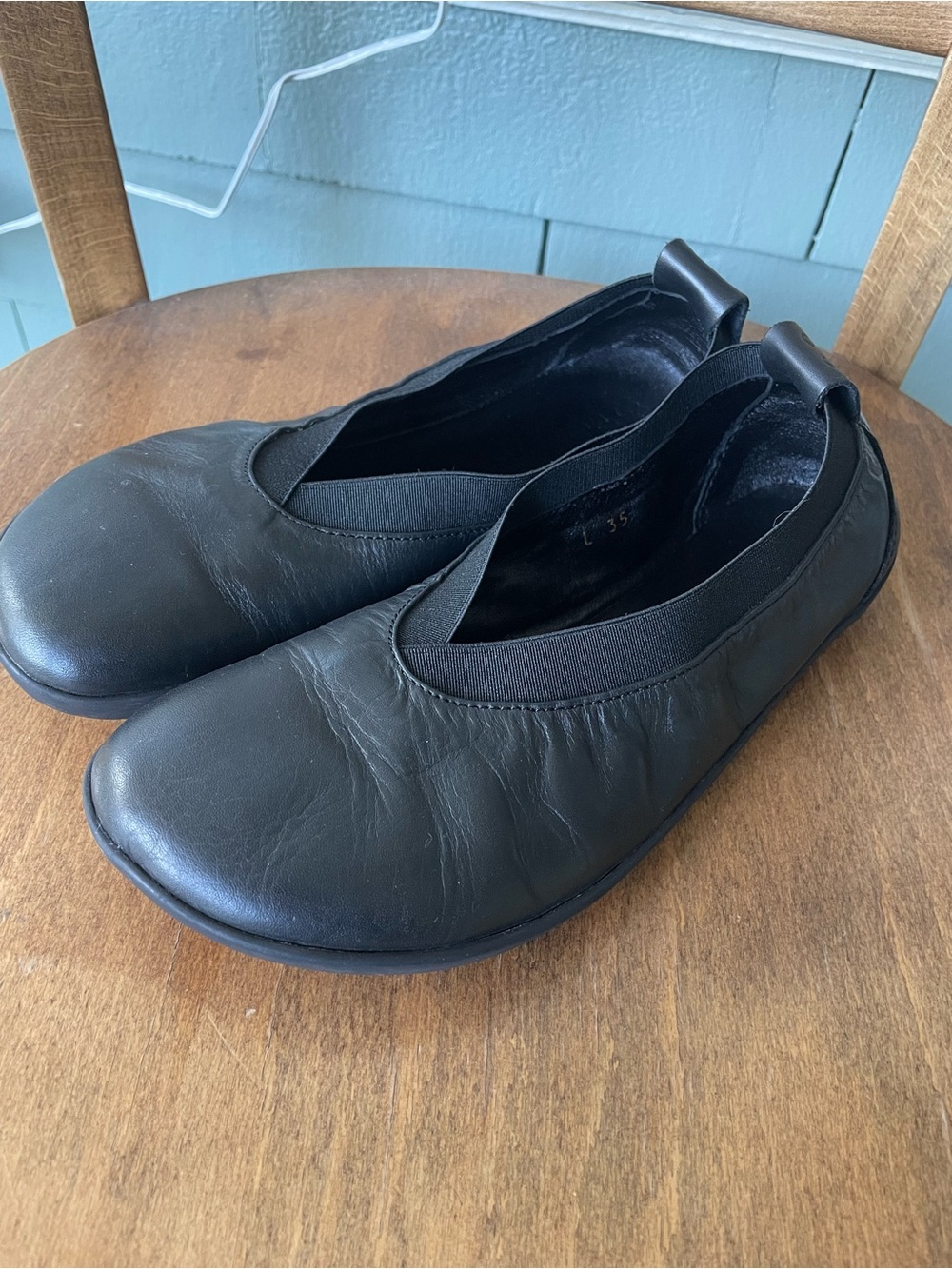 VivoBarefoot Women's 5.5 Opanka Ballerina Flats Black Leather Sz 35